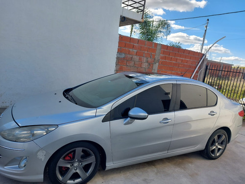 Peugeot 408 2.0 Allure 143cv