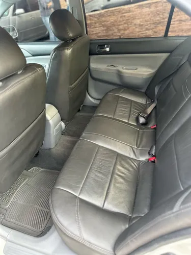 Mitsubishi Lancer Glx 2012