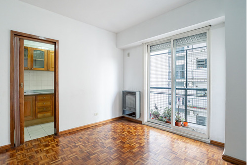 Venta Depto 3 Amb En Paternal Con Balcón