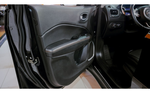 Jeep Compass 2.0 16V FLEX LONGITUDE AUTOMÁTICO