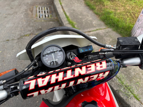 Suzuki Dr 650