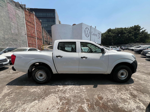 Nissan NP300 2.4 Doble Cabina Se Aa Pack Seg Mt