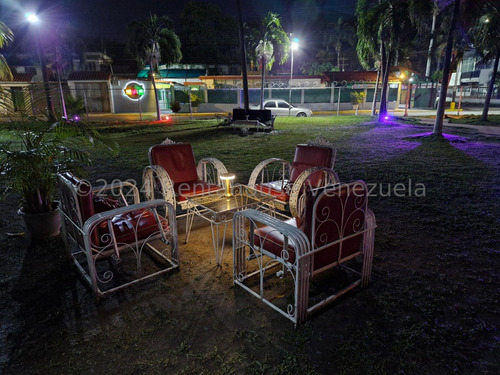 Fondo Comercio Negocio En Venta En La Arboleda Las Delicias Zona Norte Mobiliario Amplios Espacios Areas Verdes Restaurante Licores Estef 24-25163