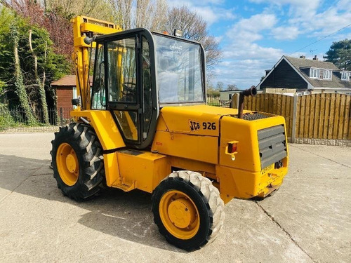 Tractoelevador Jcb 926 4x4