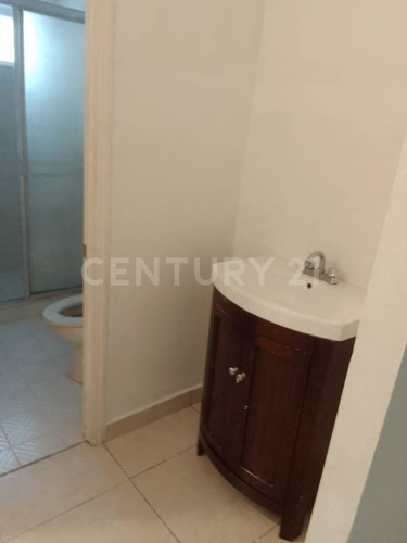 Imagen 20 de 30 de Hermosa Casa En Renta En Quintas San Sebastian. Fraccionamiento Privado