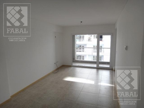 Imagen 4 de 11 de Departamento Venta Centro Neuquén, 1 Dormitorio Y Balcón