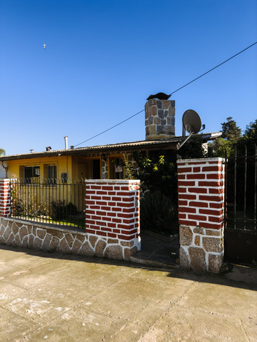 Casa A Una Cuadra De La Playa, El Quisco