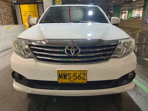 Toyota Fortuner 2.7l