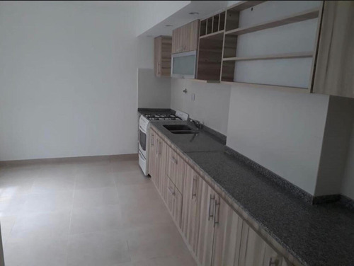 Imagen 4 de 21 de Casa 4 Amb, 3 Dorm, Cochera, Patio Y Terraza. Reciclada!