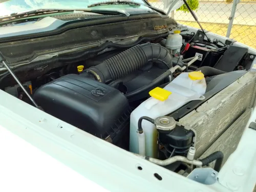 Dodge Ram 2500 5.7 Pickup Crew Cab Slt 4x4 Mt