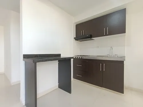 Apartamento En Arriendo En Prados Del Este. Cod A30473