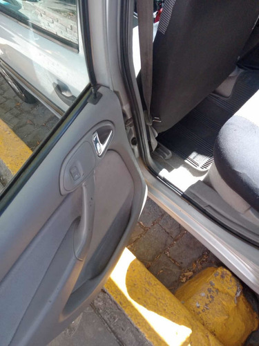 Volkswagen Gol Country Trendline 1.9 Sd 2004 Con 188mil Km