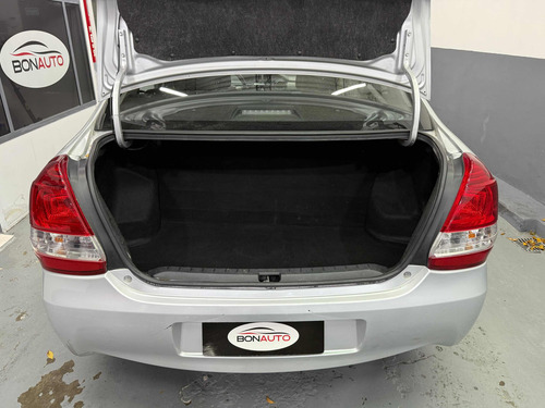 Toyota Etios 1.5 Sedan Xls