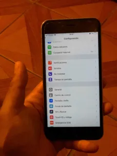 iPhone 8 Plus