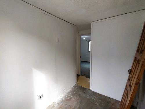 Vende Departamento En Maipú - Guanahani (73060)