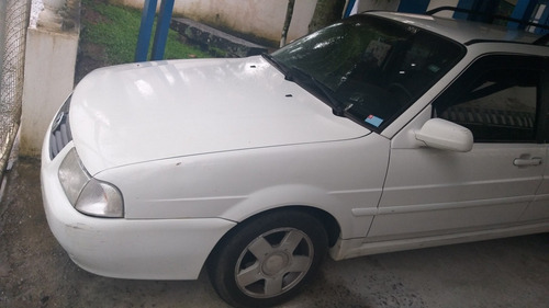 Volkswagen Quantum 1.8 5p 2000