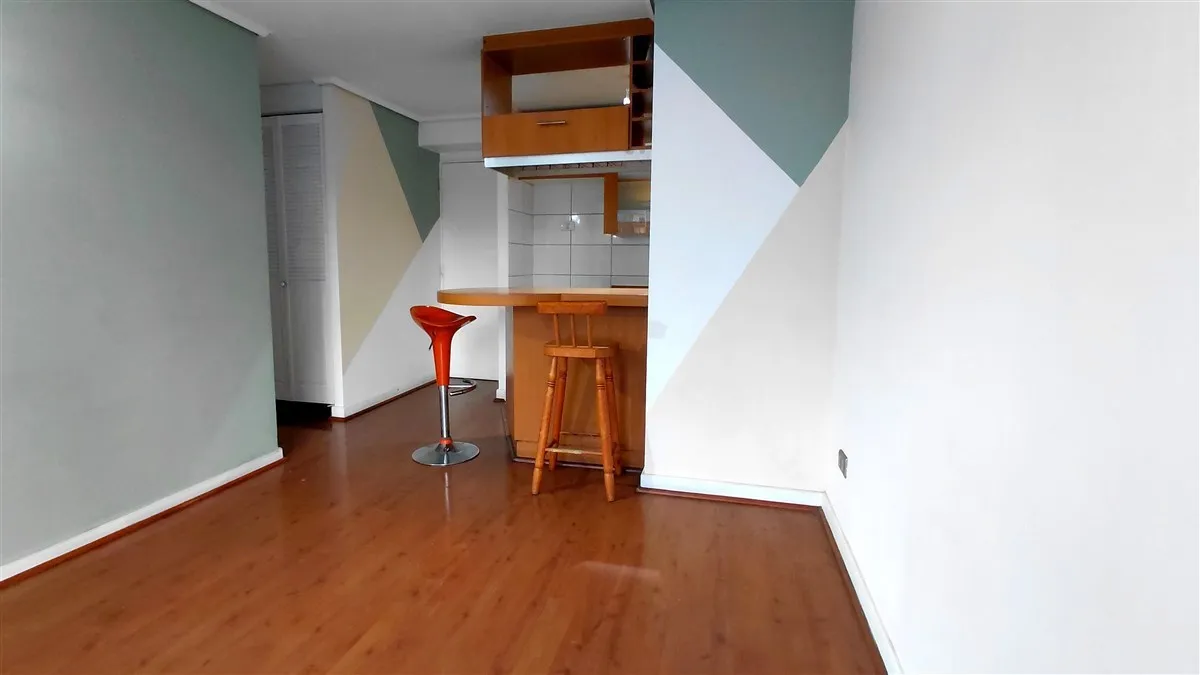 Imagen 5 de 13 de Departamento En Arriendo De 2 Dorm. En Santiago