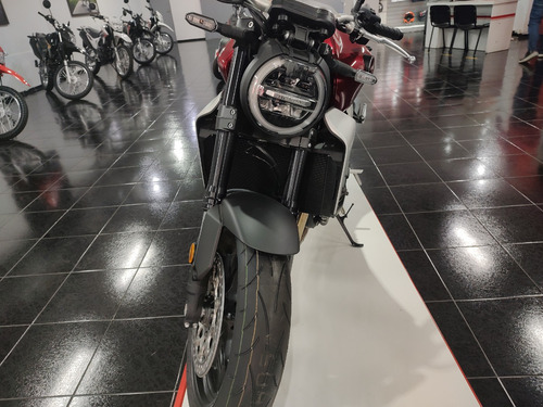 Honda Cb1000r