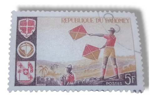 Estampilla Scouts Republique Du Dahomey