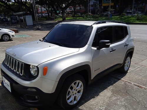 Jeep Renegade Sport Plus 1.8 A/t 4x2 Plata 36.700 Kms