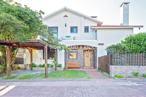 Casa En La Peninsula - Frente Al Faro - Reciclada 