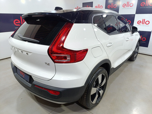 Volvo XC40 2.0 T4 GASOLINA MOMENTUM GEARTRONIC