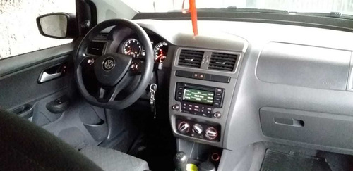 Volkswagen Suran 1.6 Comfortline 101cv 2015