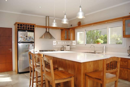 Casa Venta Ayres Plaza - Pilar