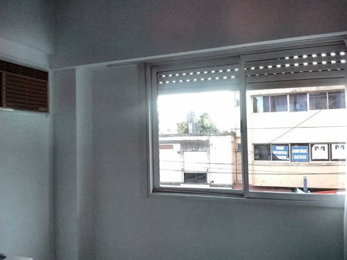 Imagen 6 de 12 de Departamento En Venta En Moron Centro