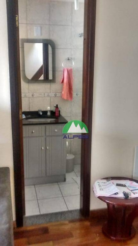 Sobrado Residencial À Venda, Xaxim, Curitiba. - So0827