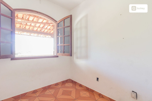 Imagem 13 de 15 de Venda De Casa Com 240m² E 3 Quartos - 31922