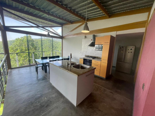 Se Vende Casa En La Entrada, Naguanagua