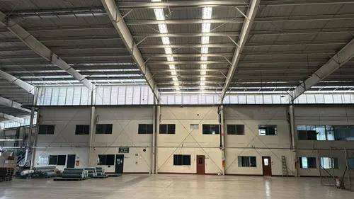 La Estrella Bodega 13.000m2