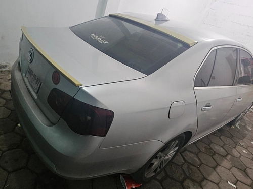 Bora 1.9 Tdi, Transmisión Manual, Asientos De Piel