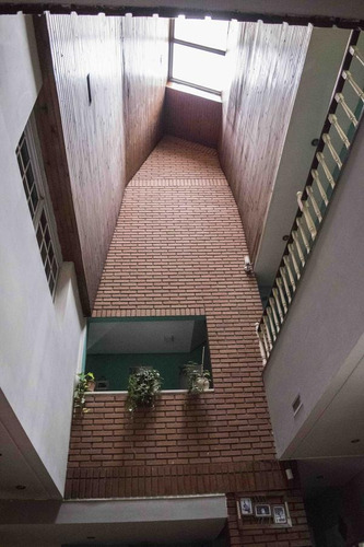 Imagen 11 de 29 de Casa En Venta 5 Ambientes Martinez