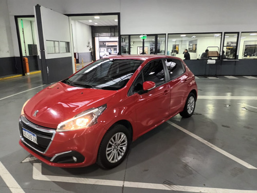 Peugeot 208 1.6 Allure
