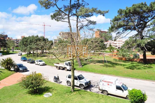 Imagen 2 de 7 de Apartamento En Aidy Grill, 1 Dormitorios Con Terraza