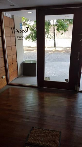 Imagen 4 de 26 de Impecable Piso Exclusivo - 2 Dormitorios - Frente A Club Plaza Yewell