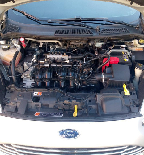 Imagen 6 de 6 de Ford Fiesta Titanium