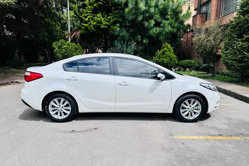 Kia CERATO PRO 1.6l