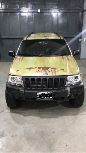 Jeep Grand Cherokee Laredo 2001