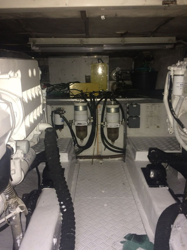 Ferretti 46