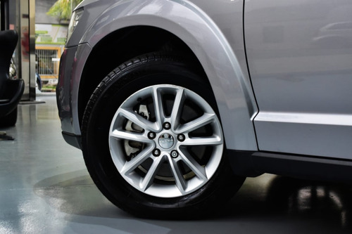 Dodge Journey 2.4 Sxt 170cv Atx6 2016 - 33.000 Km - Car Cash