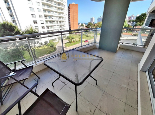 Encantador Departamento Con Parrillero Propio En Aidy Grill- Ref: 4057