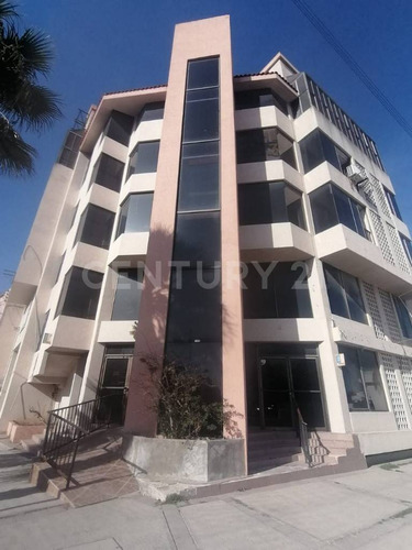 Oficina En Venta Centro De Anahuac, Nuevo Leon (frente A La Plaza)