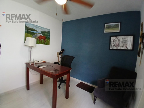 Venta De Casa En Condominio En Burgos, Temixco, Mor...clave 5704