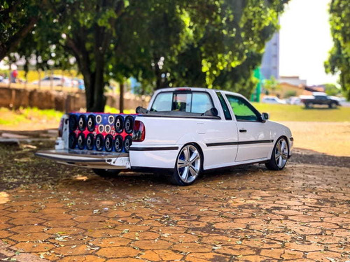Imagem 6 de 12 de Volkswagen Saveiro 1.6