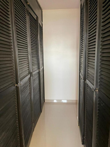 Imagen 11 de 17 de Casa En Venta En Casas Bote A