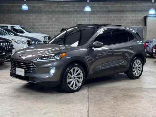Ford Escape TITANIUM HIBRIDA