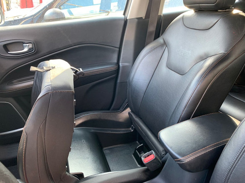 Jeep Compass 2.0 16V FLEX LONGITUDE AUTOMÁTICO